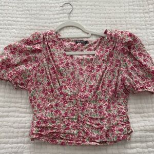 Puff sleeve crop top